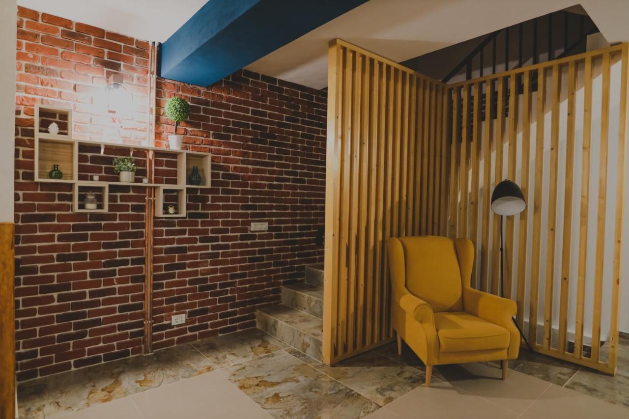 Altitude Guest House ルンカ エクステリア 写真