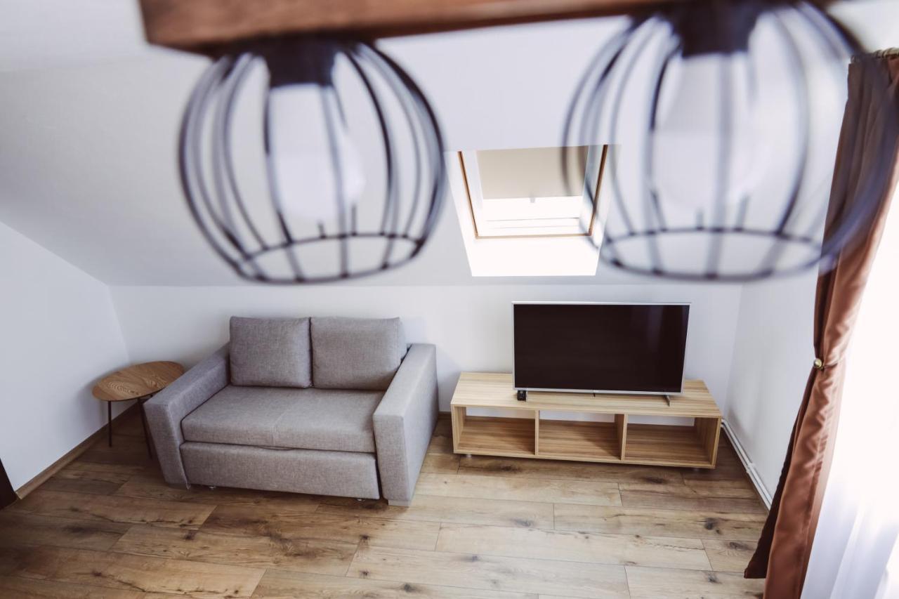 Altitude Guest House ルンカ エクステリア 写真